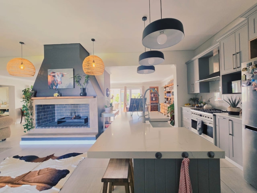 3 Bedroom Property for Sale in Kingswood Golf Estate Western Cape